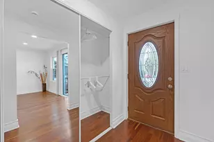 1407 W Fuller St, Chicago, IL 60608 - Photo 2