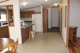 321 Country Club Ln, Centralia, IL 62801 - Photo 32