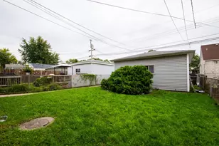 2242 N Narragansett Ave, Chicago, IL 60639 - Photo 4
