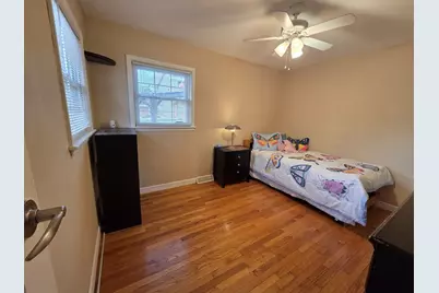 5705 W Maple Avenue, Berkeley, IL 60163 - Photo 10