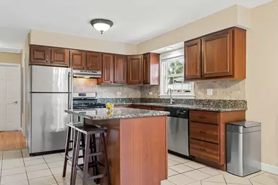 5705 W Maple Avenue, Berkeley, IL 60163 - Photo 6