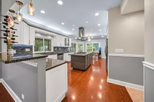 20651 N Horatio Blvd, Lincolnshire, IL 60069 - Photo 12