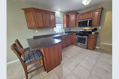 1445 Lantern Lane, Morris, IL 60450 - Photo 8