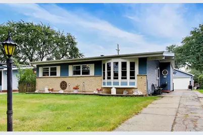 2307 Fulle Street, Rolling Meadows, IL 60008 - Photo 2