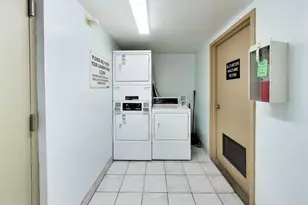 420 W Aldine Ave, Chicago, IL 60657 - Photo 26