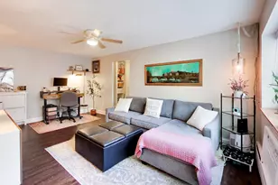 420 W Aldine Ave, Chicago, IL 60657 - Photo 12