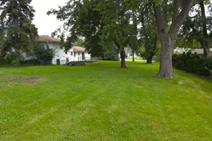 20W511 Army Trail Blvd, Addison, IL 60101 - Photo 4
