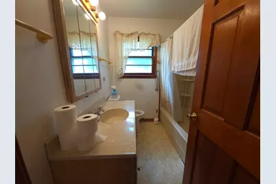 20W511 Army Trail Boulevard, Addison, IL 60101 - Photo 12