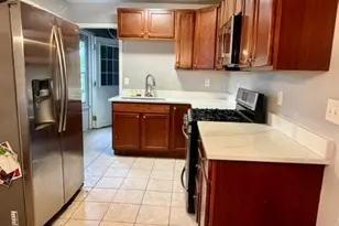 212 Harwood Dr, Bolingbrook, IL 60440 - Photo 6