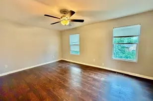 212 Harwood Dr, Bolingbrook, IL 60440 - Photo 10