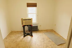 7439 W 56th St, Summit, IL 60501 - Photo 18