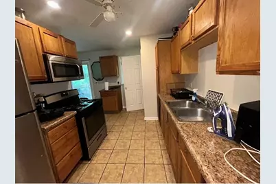 2106 Gideon Avenue, Zion, IL 60099 - Photo 2