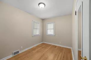 216 E Church St, Kewanee, IL 61443 - Photo 16