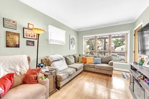 5134 W Ainslie St, Chicago, IL 60630 - Photo 4