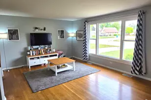 5237 Pleasant Ln, Crestwood, IL 60418 - Photo 12