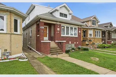 3110 N 76th Court, Elmwood Park, IL 60707 - Photo 2
