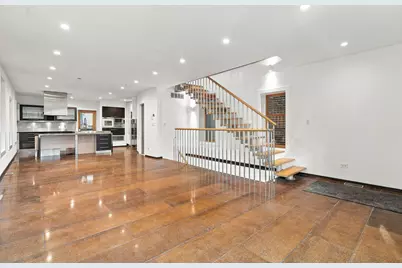 2334 W Medill Avenue, Chicago, IL 60647 - Photo 4