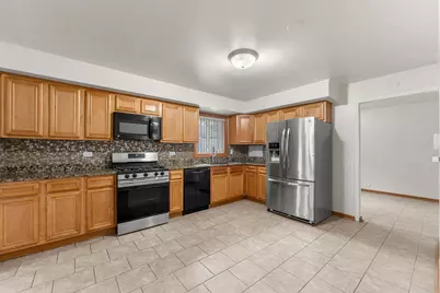 369 Waverly Street, Park Forest, IL 60466 - Photo 6