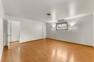 369 Waverly St, Park Forest, IL 60466 - Photo 8