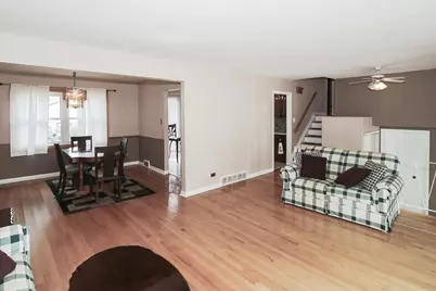 1468 E Rosita Drive, Palatine, IL 60074 - Photo 8