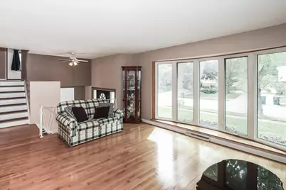 1468 E Rosita Drive, Palatine, IL 60074 - Photo 6