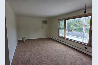 420 S Kenilworth Avenue #18, Oak Park, IL 60302 - Photo 2