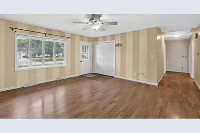 311 George Street, Sycamore, IL 60178 - Photo 4