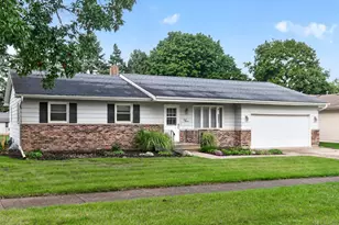 311 George St, Sycamore, IL 60178 - Photo 1
