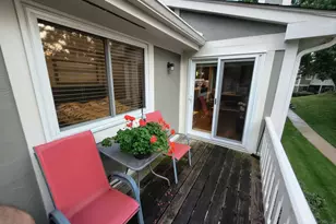 22 Waterbury Ln, Schaumburg, IL 60193 - Photo 36