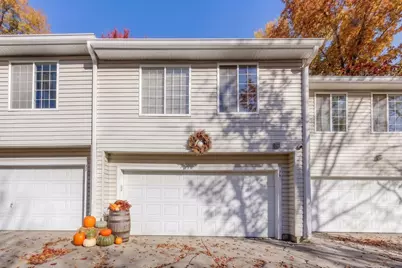 29 N Macgillis Drive #23-3, Round Lake, IL 60073 - Photo 2