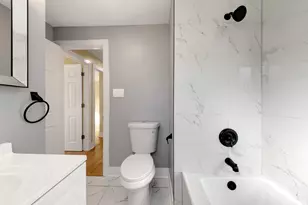 9426 S Peoria St, Chicago, IL 60620 - Photo 26