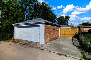9426 S Peoria St, Chicago, IL 60620 - Photo 34
