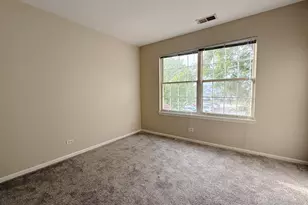 17791 W Salisbury Dr, Gurnee, IL 60031 - Photo 12