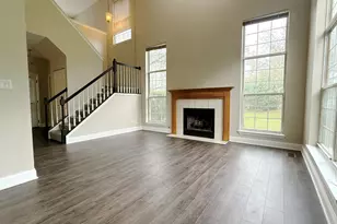 17791 W Salisbury Dr, Gurnee, IL 60031 - Photo 4