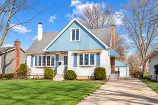 352 W Graham Ave, Lombard, IL 60148 - Photo 1