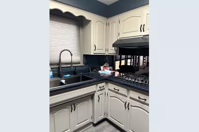 6047 S Normandy Avenue, Chicago, IL 60638 - Photo 4