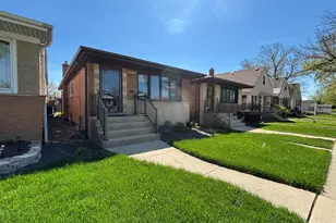 6047 S Normandy Ave, Chicago, IL 60638 - Photo 2