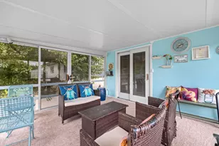 9121 Forest Dr, Hickory Hills, IL 60457 - Photo 12