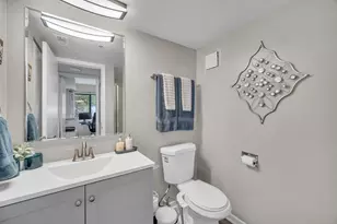 6040 Lake Bluff Dr, Tinley Park, IL 60477 - Photo 10