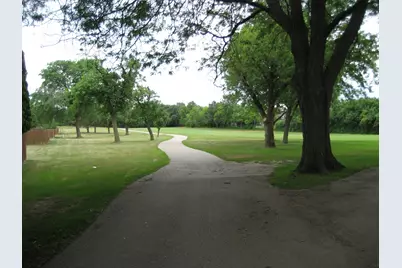 1980 Huntington Boulevard, Hoffman Estates, IL 60169 - Photo 16