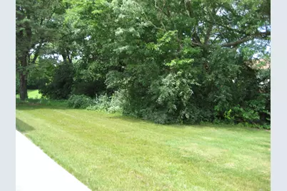 1980 Huntington Boulevard, Hoffman Estates, IL 60169 - Photo 14