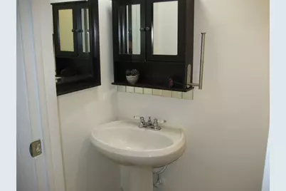 1980 Huntington Boulevard, Hoffman Estates, IL 60169 - Photo 10
