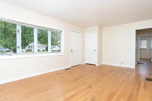 815 Pearson Dr, Joliet, IL 60435 - Photo 10