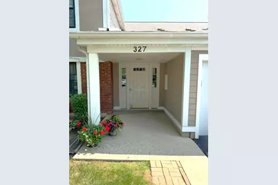 327 Wildberry Court #D2, Schaumburg, IL 60193 - Photo 2