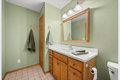 1338 Foxbend Drive, Sycamore, IL 60178 - Photo 18
