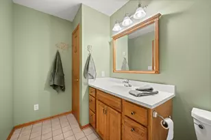 1338 Foxbend Dr, Sycamore, IL 60178 - Photo 18