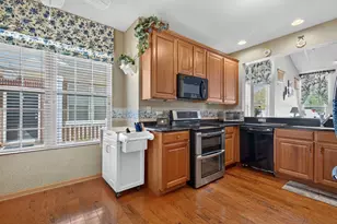 1149 Heron Cir, Joliet, IL 60431 - Photo 2