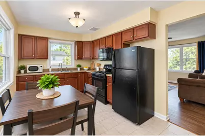16100 Circle Drive, Markham, IL 60428 - Photo 6