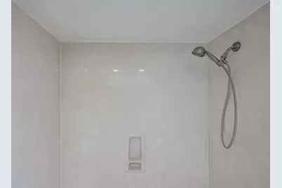 2703 N Brighton Place, Arlington Heights, IL 60004 - Photo 34