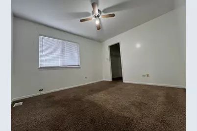 1101 N 129th Infantry Drive, Joliet, IL 60435 - Photo 10